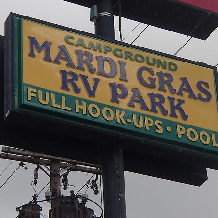 Mardi Gras Rv Park - Lots Only New Orleans Room photo